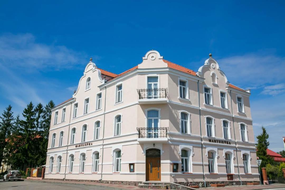 Marysienka Hotel Bisztynek Eksteriør billede